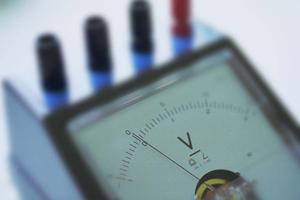 ヒーターの開発に強い会社による調節器