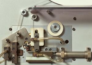 シュリンクパック包装装置販売メーカーのご案内